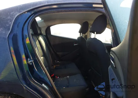 2017 Toyota Yaris Ia z USA, uszkodzony, nr VIN 3MYDLBYV3HY180310